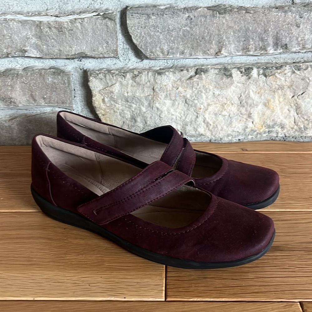 Easy Spirit Aranza Mary Jane women's flats
Size 10N Narrow - Picture 3 of 11